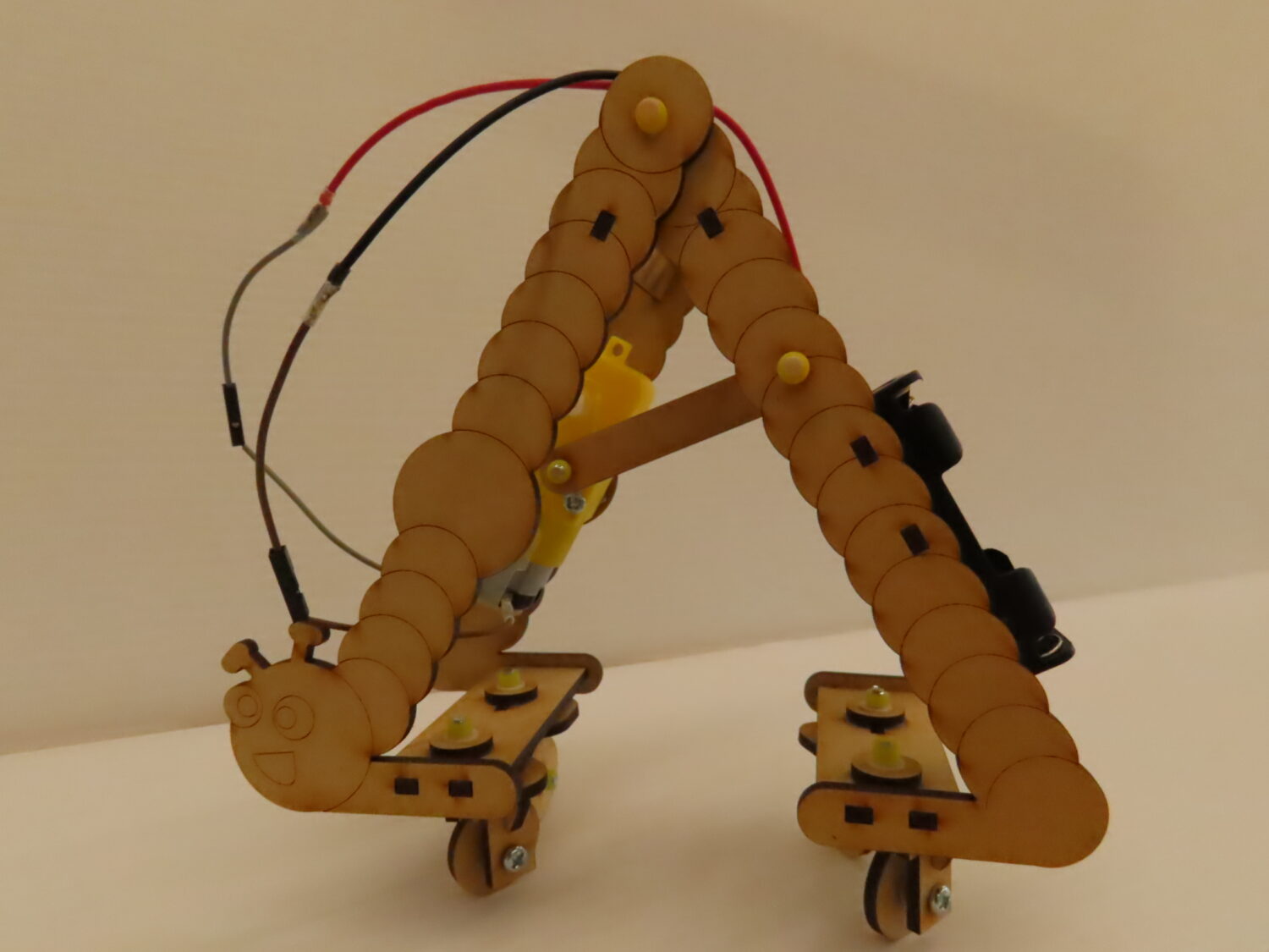 体験教室「しゃくとり虫ロボットver.2」(事前申込・先着順)
